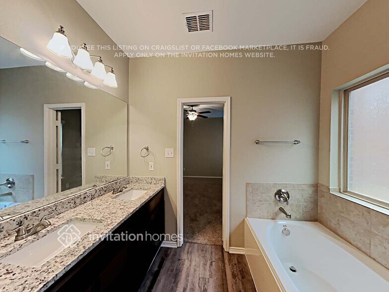 Building Photo - 5857 Bindweed Street