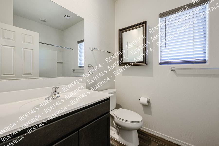 Building Photo - 25970 W Cat Balue Dr