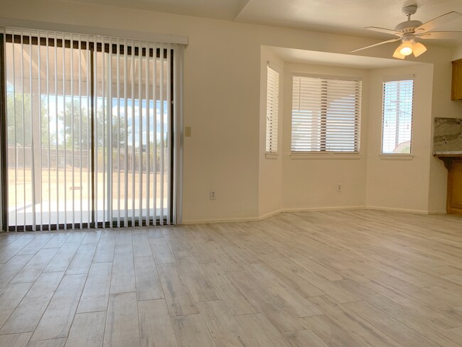 Building Photo - 14957 Mandan Rd