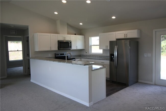 Building Photo - 67 N Cape Terrace