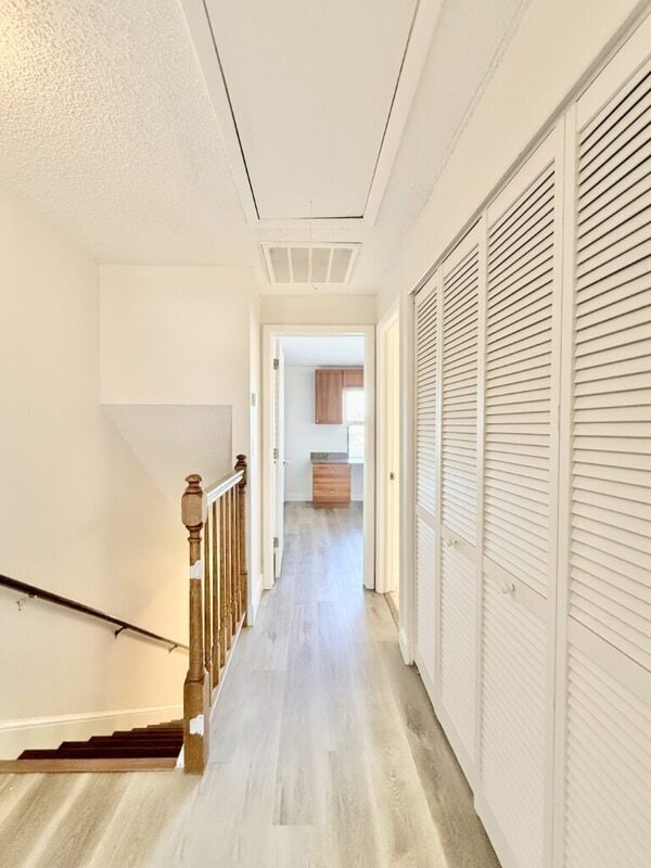 Building Photo - 2131 Ridge Rd