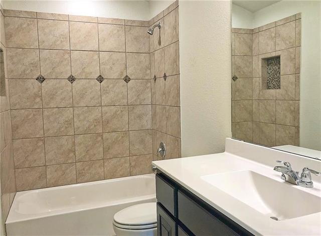 Building Photo - 1117 Genola Dr
