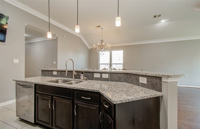 Building Photo - 18707 Naples Ridge Ct