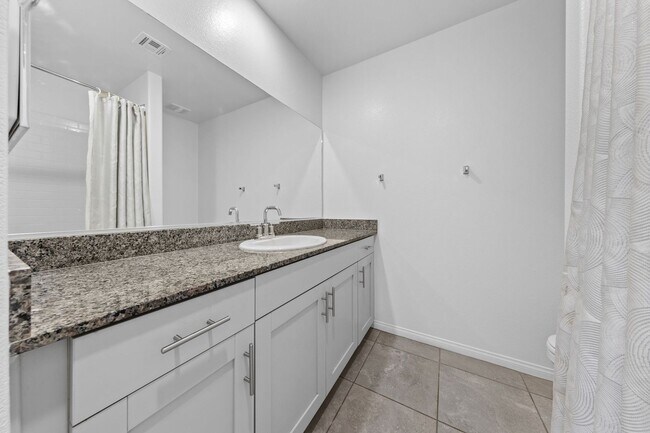 Building Photo - 4 Bedroom Home in Southern Highlands