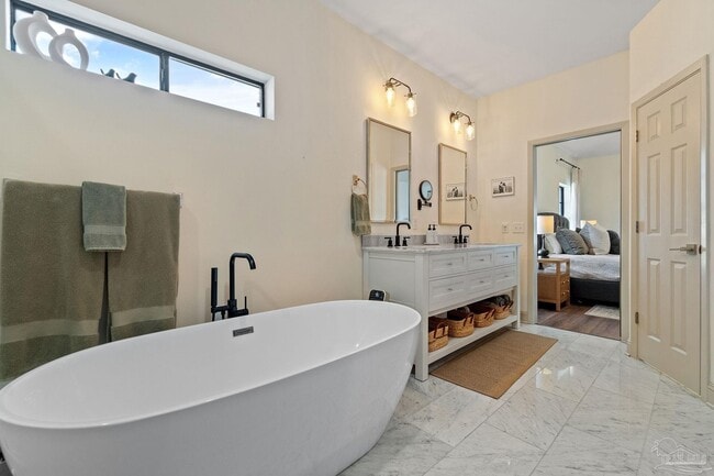 Building Photo - 3244 Cobblestone Dr