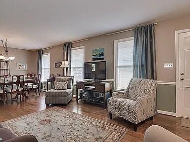 Building Photo - 2709 Rosewood Dr