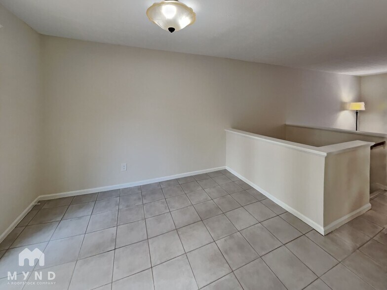 Building Photo - 6608 Park Ave