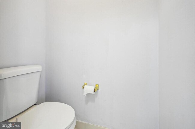 Building Photo - 9305 Sumner Lake Blvd