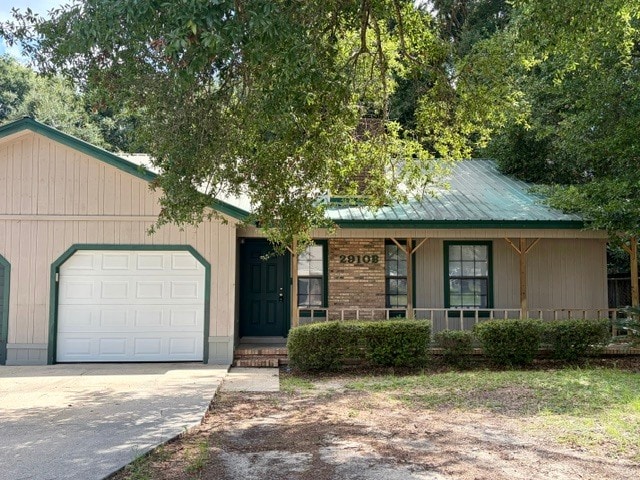 Building Photo - 2910B Crescent St