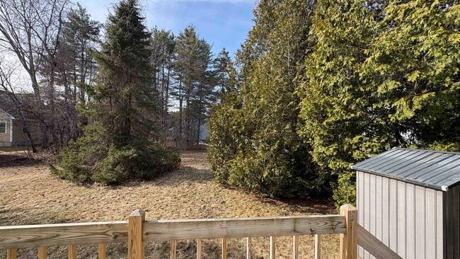 Building Photo - 44 Garfield St