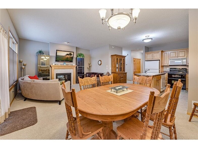 Building Photo - 2717 Lindsey Ct