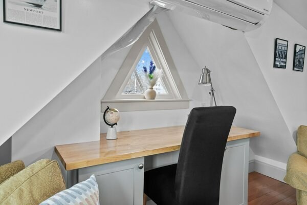 Building Photo - 358 Broadway