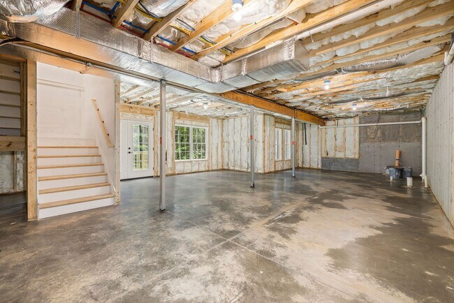 Building Photo - 2212 Cambridge Pl