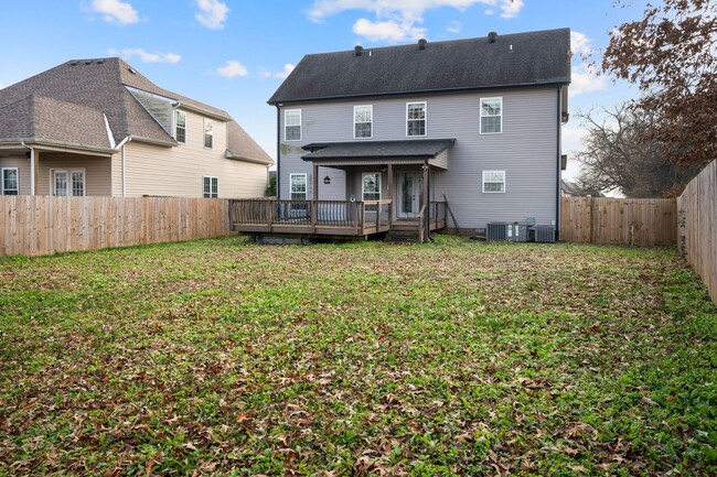 Building Photo - Move-In Special Available! Stunning Home with No Backyard Neighbors!