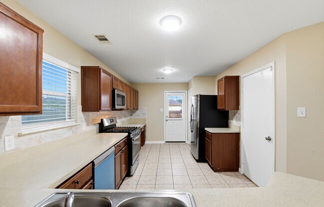 Building Photo - 1230 Grassy View Dr