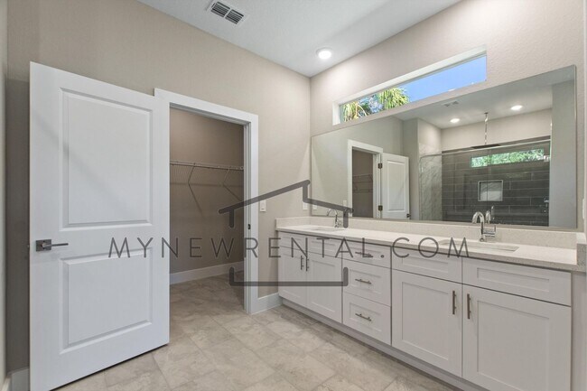 Building Photo - Deposit-Free! Modern, energy efficient hom...