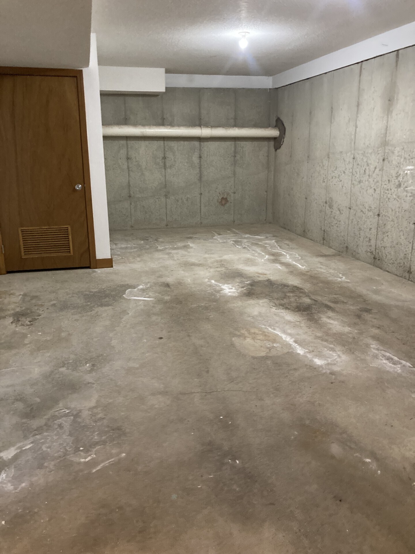 Building Photo - 30 Mansfield Dr