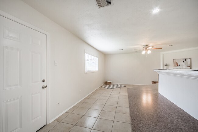 Building Photo - 16722 Moary Firth Dr