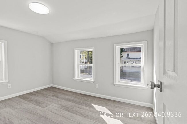 Building Photo - 16 Berkley Rd