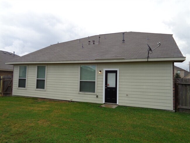 Building Photo - 2207 Steep Pine Tr