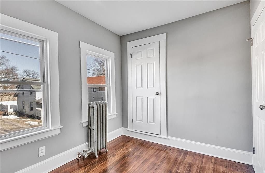 Building Photo - 41 Spring St