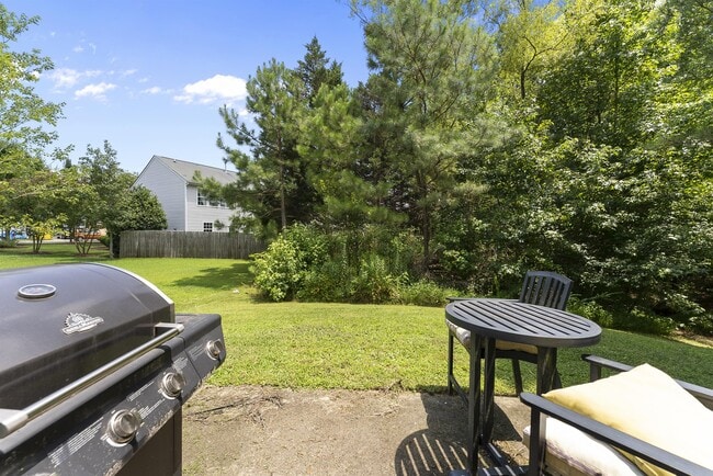 Building Photo - 5524 Running Fox Ln