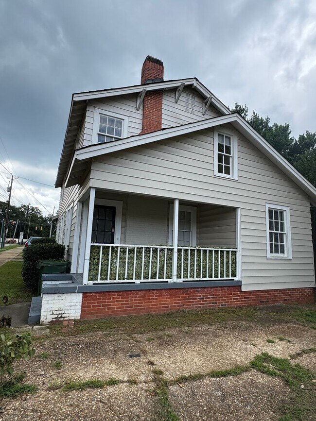 Building Photo - South Penn Duplex of Capitol Heights