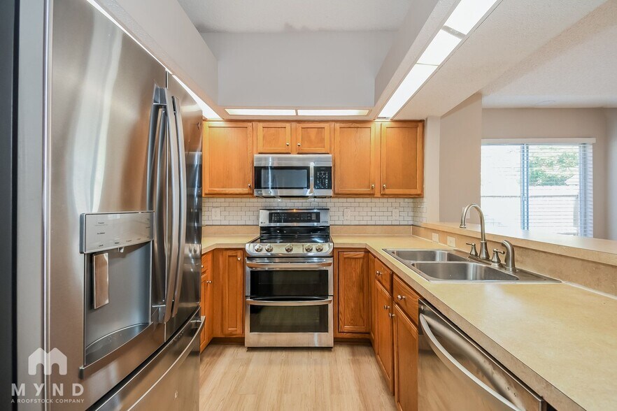 Building Photo - 2963 Bessent Rd