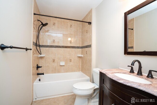 Building Photo - 1503 Blossom Cir