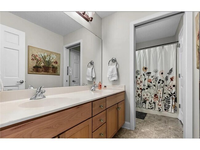 Building Photo - 2145 Old School Rd