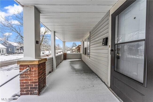 Building Photo - 7001 Velma Ave