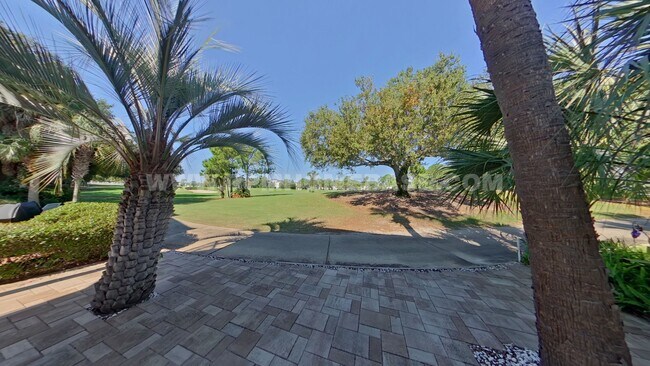 Building Photo - Elegant 2-Bedroom Home with Bonus Flexible...