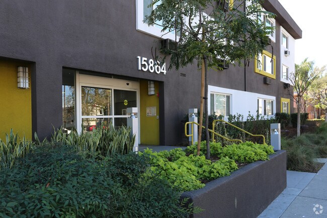 Sherman Way Senior Housing Van Nuys, CA Apartment Finder