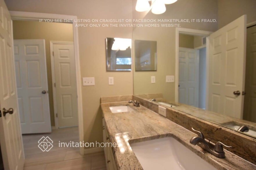 Building Photo - 2531 Butterfly Landing Dr