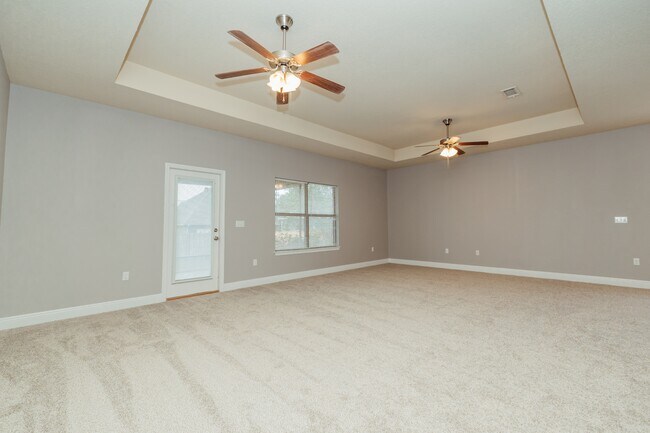 Building Photo - 406 Pendo Pl
