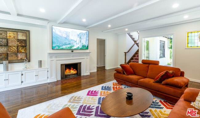 Building Photo - 2771 Club Dr