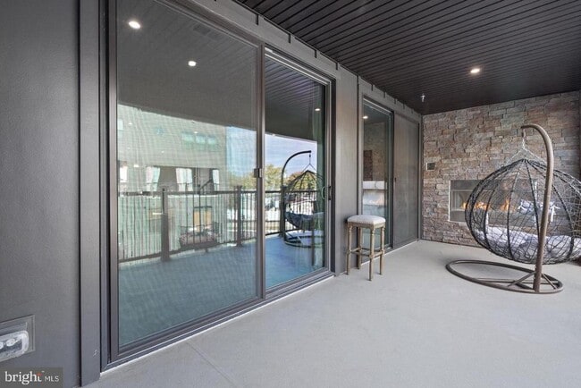 Building Photo - 10046 American Pharoah Ln