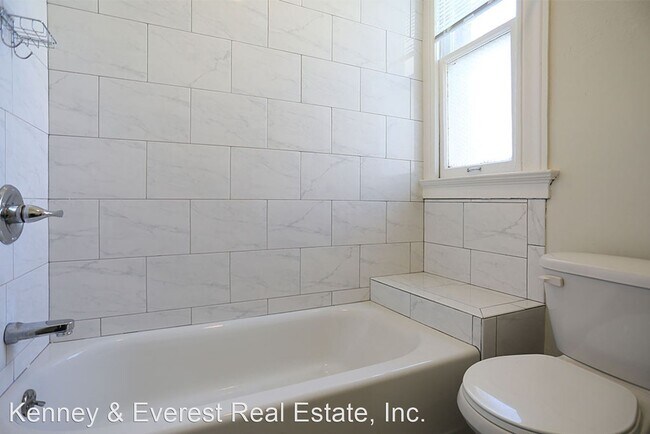 Building Photo - 1 br, 1 bath House - 378 Golden Gate #546