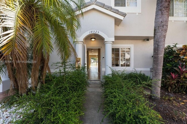 Building Photo - 14325 SW 121st Pl