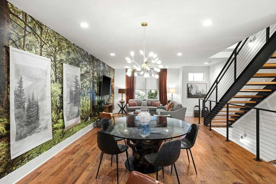 Building Photo - 776 E Argyle Ave