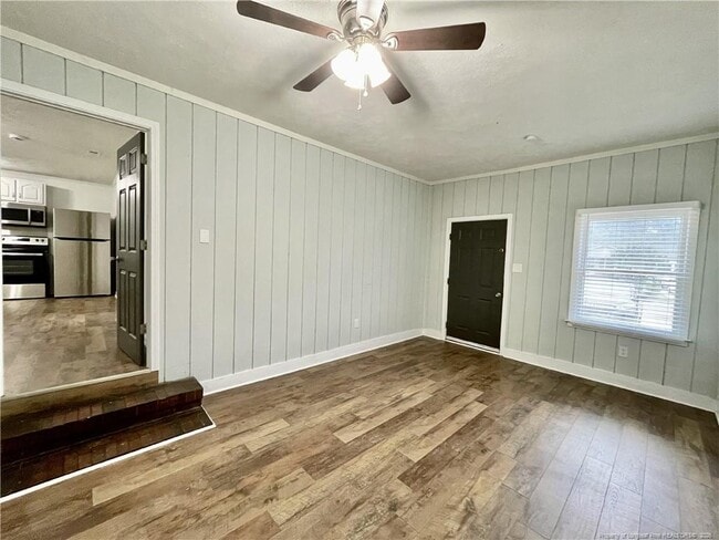 Building Photo - 2816 E Cramer Dr