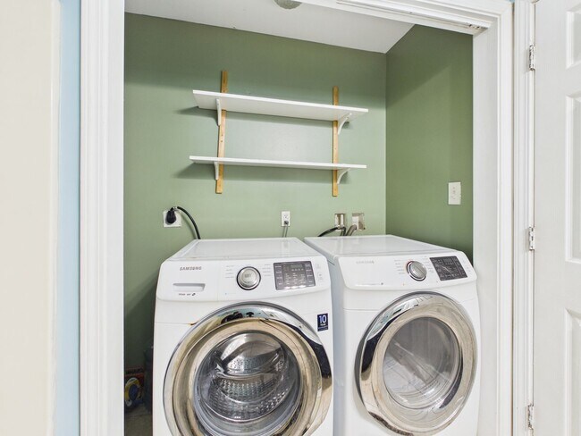 Building Photo - 3214 N Street