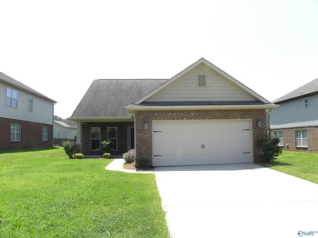 Building Photo - 153 Fields Pond Dr