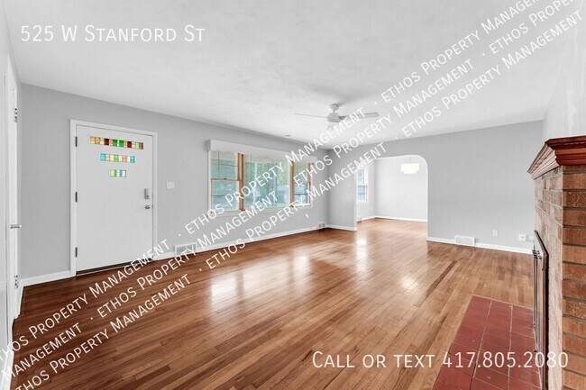 Building Photo - 525 W Stanford St