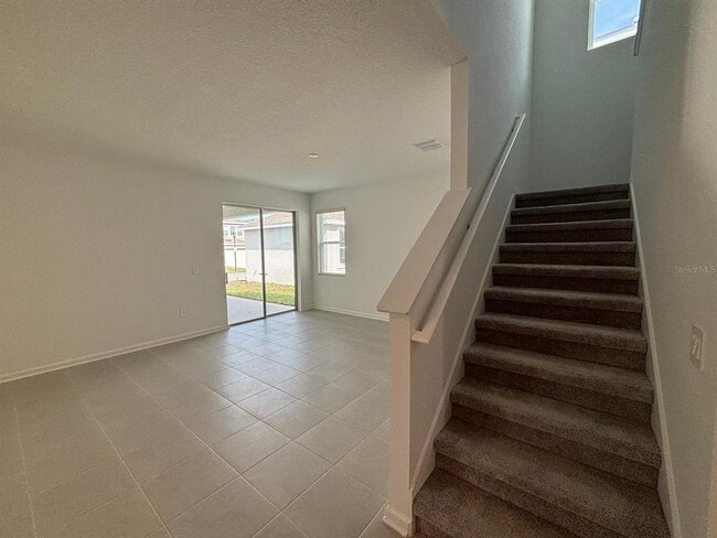 Building Photo - 6097 Meditation Dr