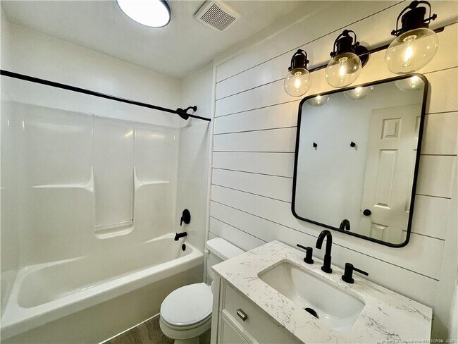 Building Photo - 7668 Galena Dr