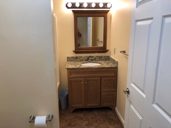 Building Photo - 129 Birdseye View Drive