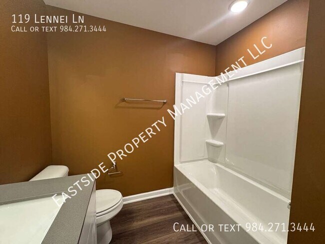 Building Photo - 119 Lennei Ln
