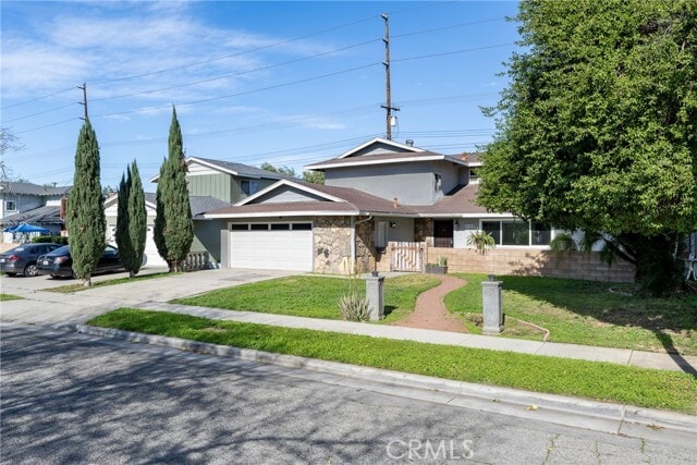 Building Photo - 5153 Merrill Ave