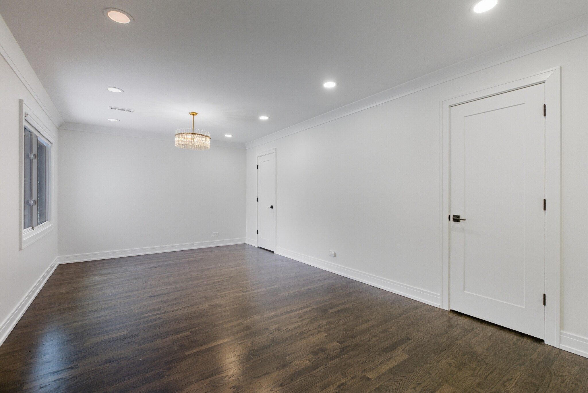 Building Photo - 105 Yarrow Ct